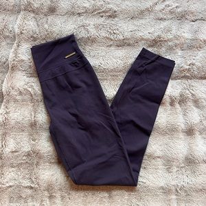 GymShark workout leggings